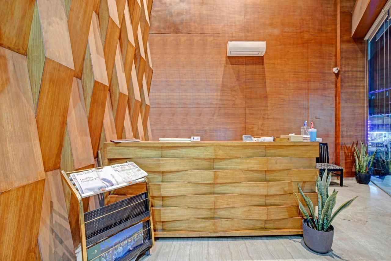 Hotel Navjivan Himatnagar 外观 照片