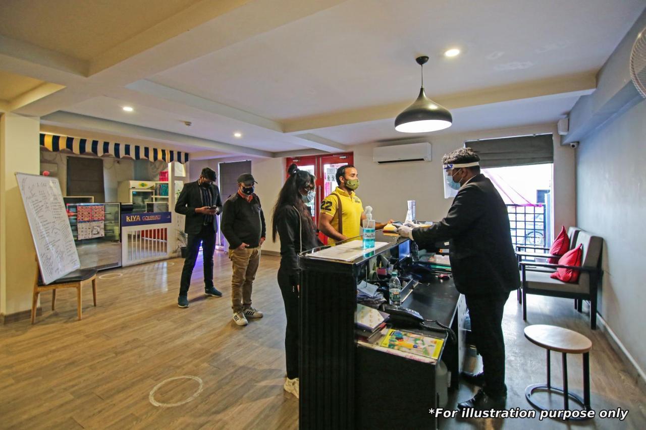Hotel Navjivan Himatnagar 外观 照片
